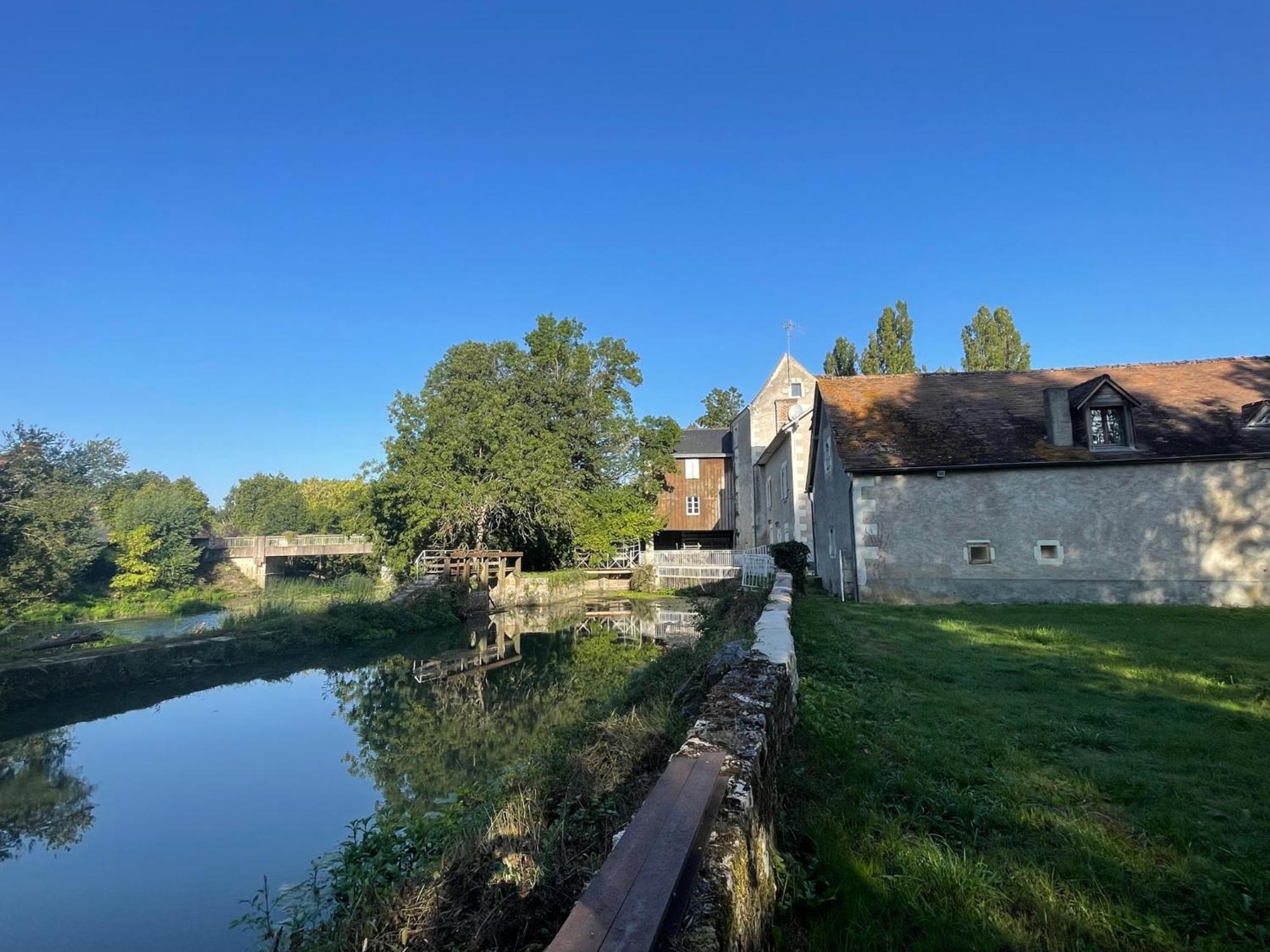 Chateau De L'Epinay - Domaine Du Marquis De Lafayette Dolus-le-Sec Экстерьер фото